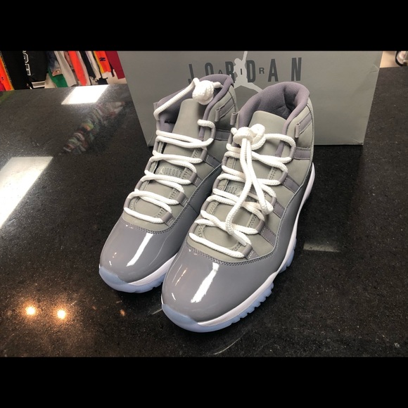 ct8012 005 Cool Grey 11s Sz various - Picture 3 of 9